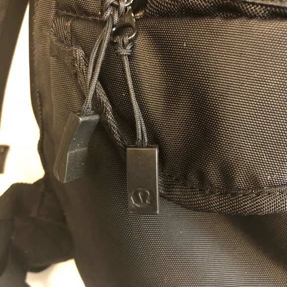 Lululemon Wet Coast Backpack - Picture 5 of 8